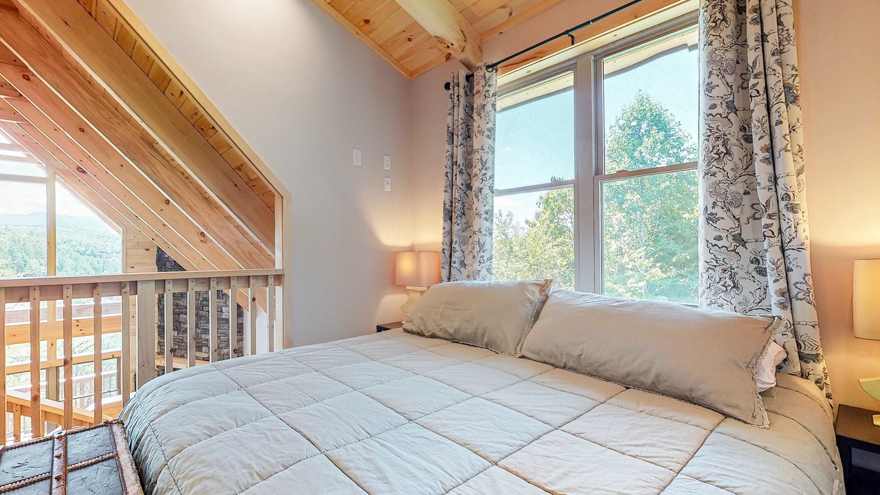 Photo of Bedroom in Townsend