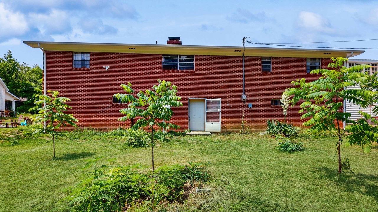 Photo of Outdoor in Lone Mountain