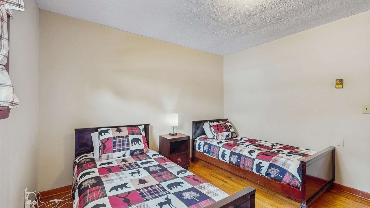 Photo of Bedroom in Lone Mountain