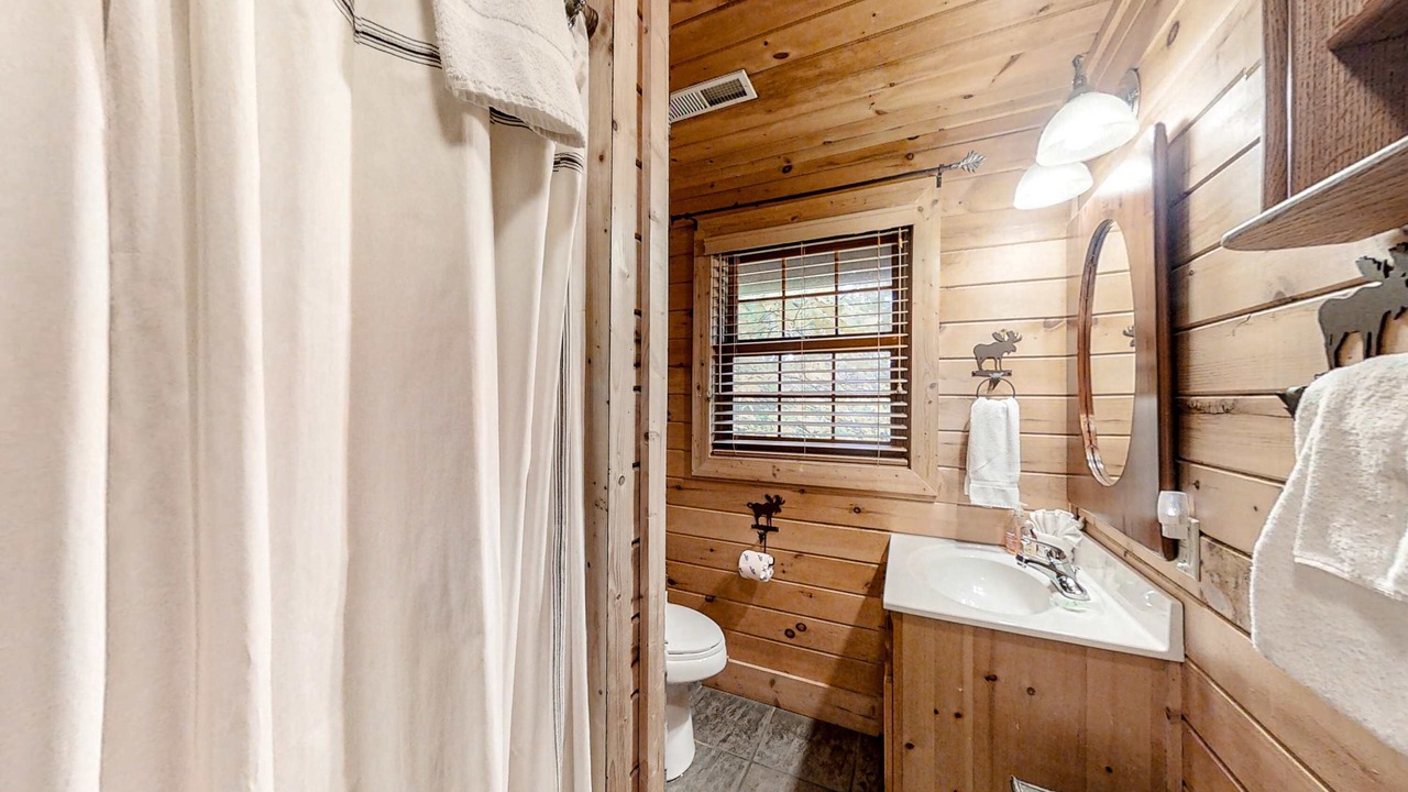 Photo of Bathroom in Sevierville