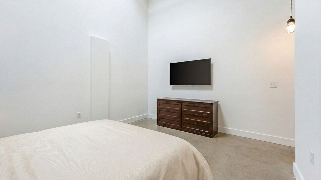 Photo of Bedroom in Royal Oak