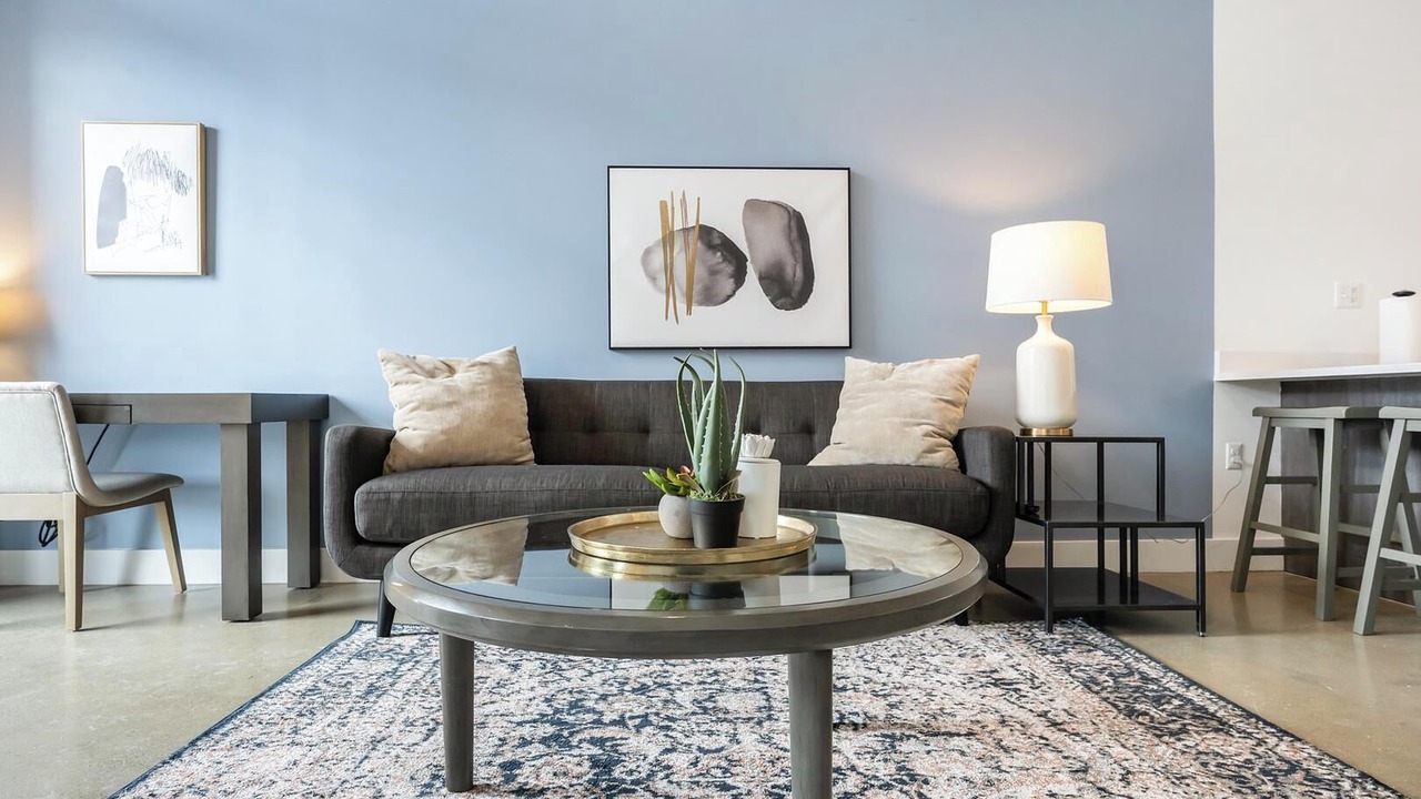 Photo of Livingroom in Royal Oak