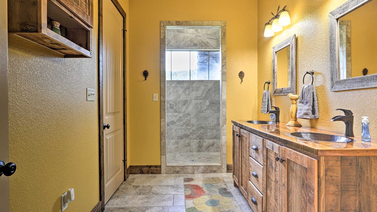 Photo of Bathroom in Tazewell