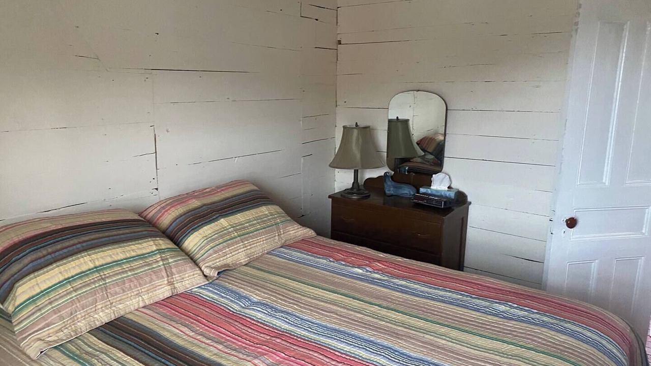 Photo of Bedroom in Newfoundland