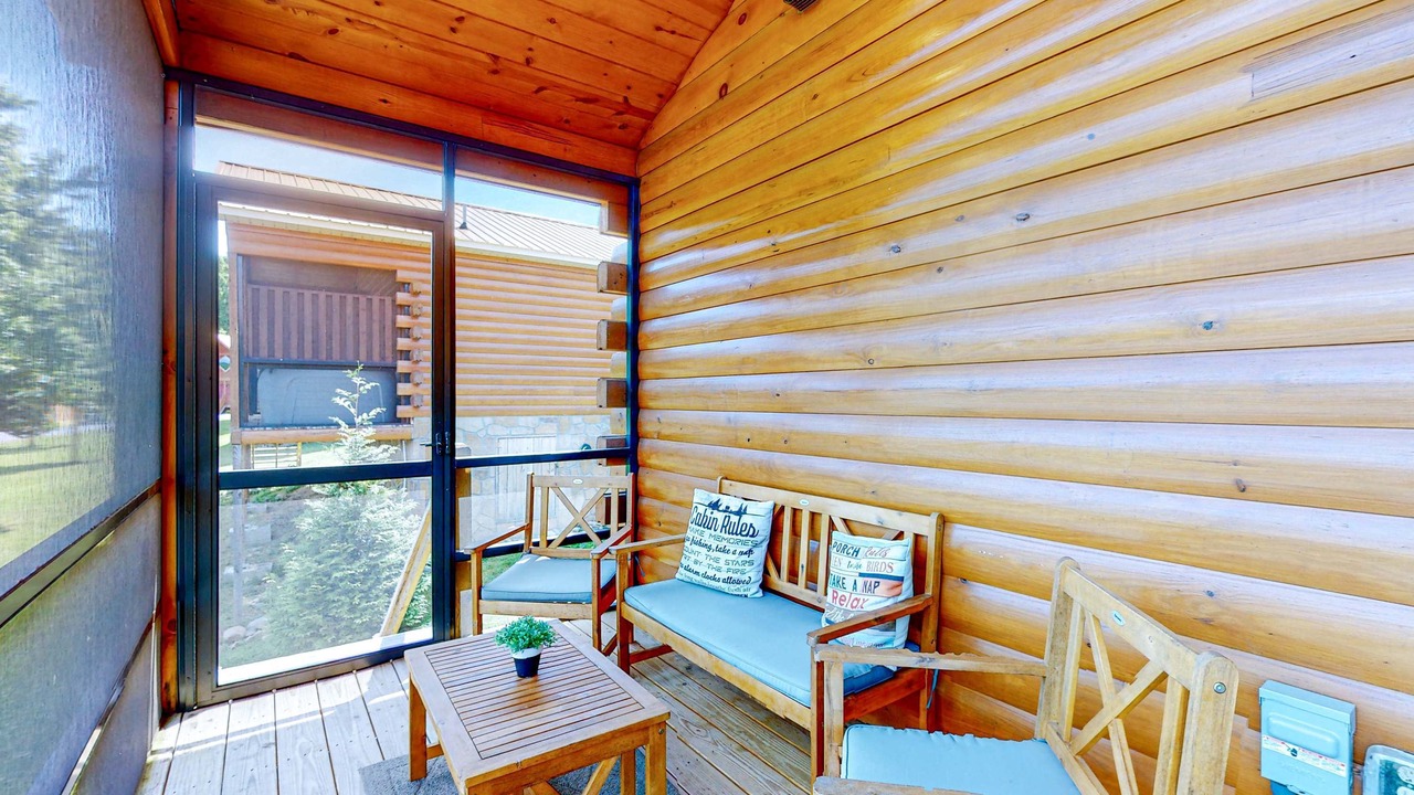 Photo of Others in White Oak Lodge