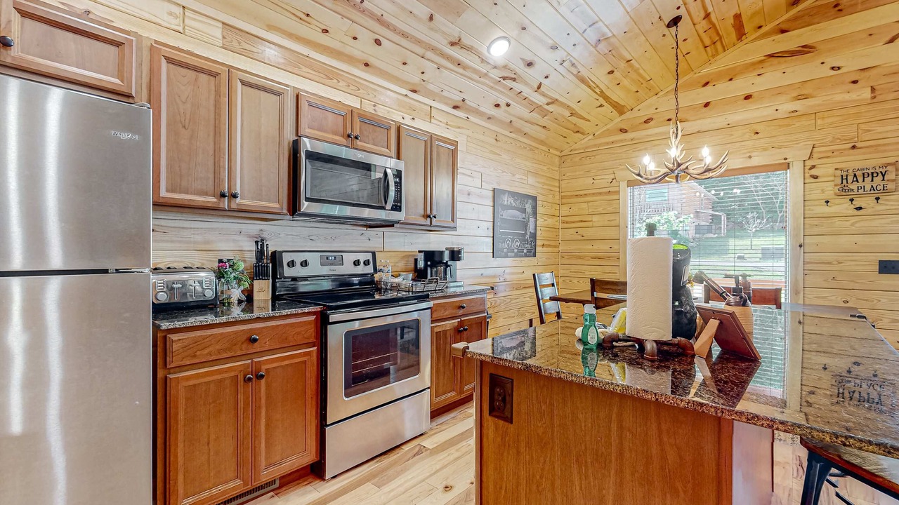Photo of Kitchen in White Oak Lodge