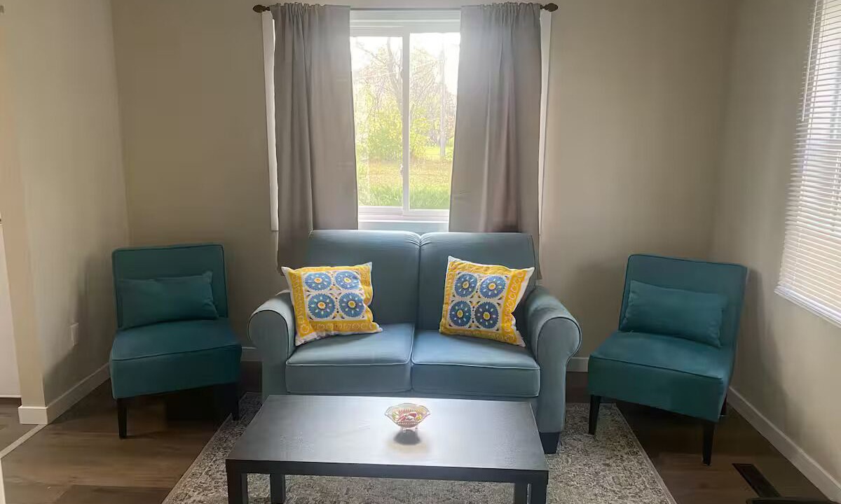 Photo of Livingroom in Ituna
