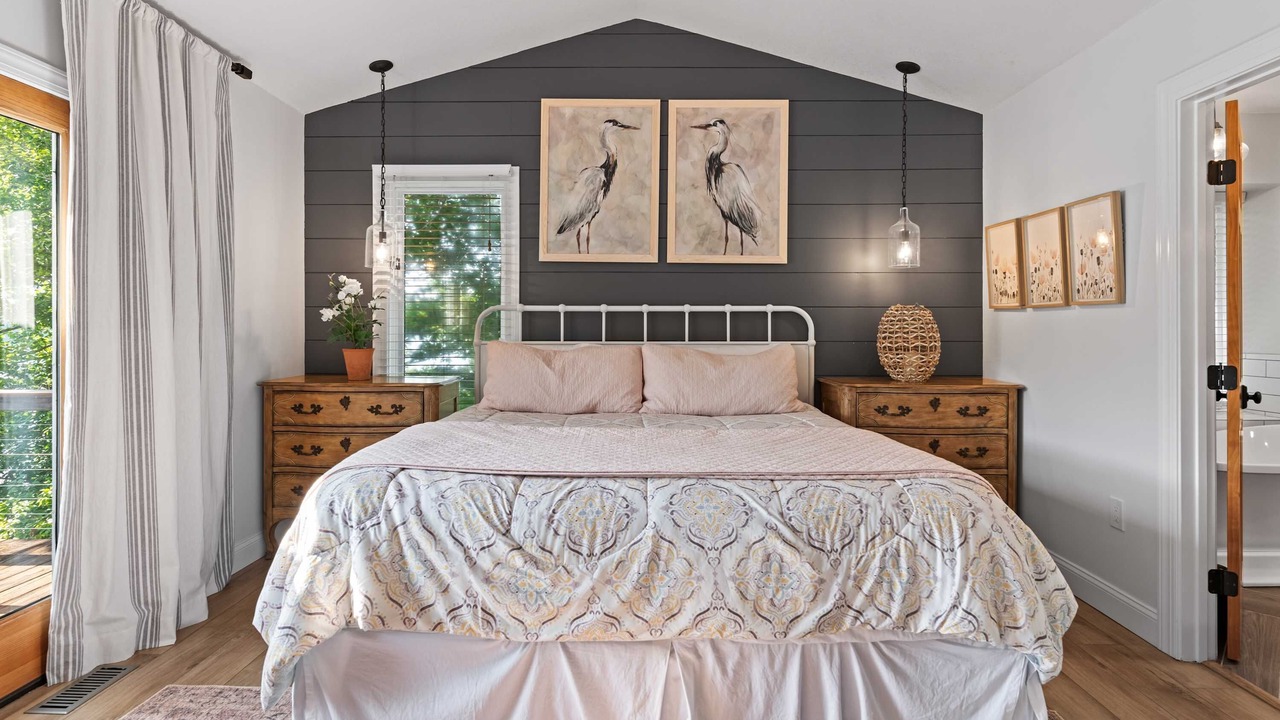Photo of Bedroom in La Follette