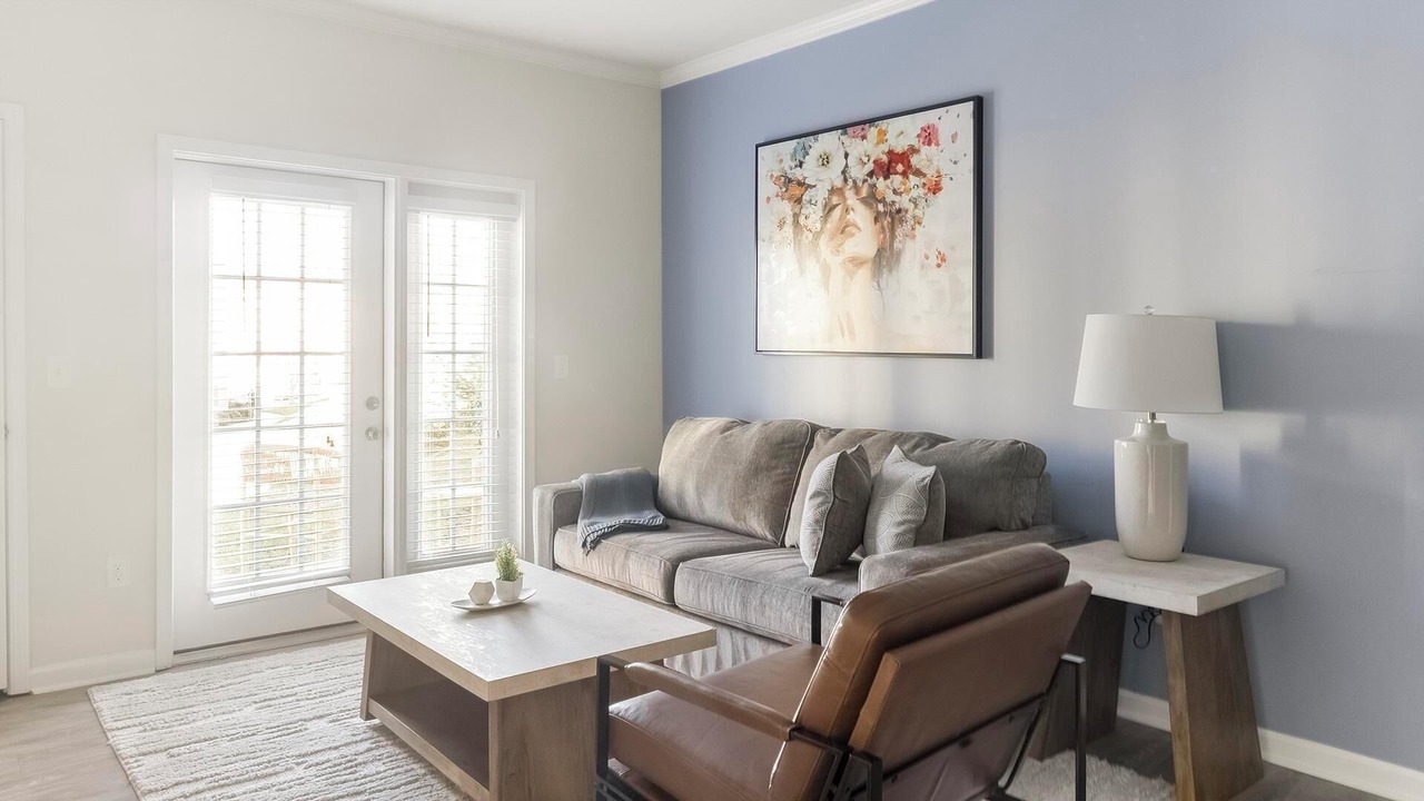 Photo of Livingroom in Hillsborough