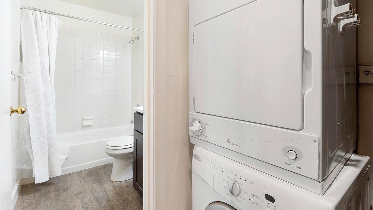 Photo of Bathroom in Downtown Baltimore