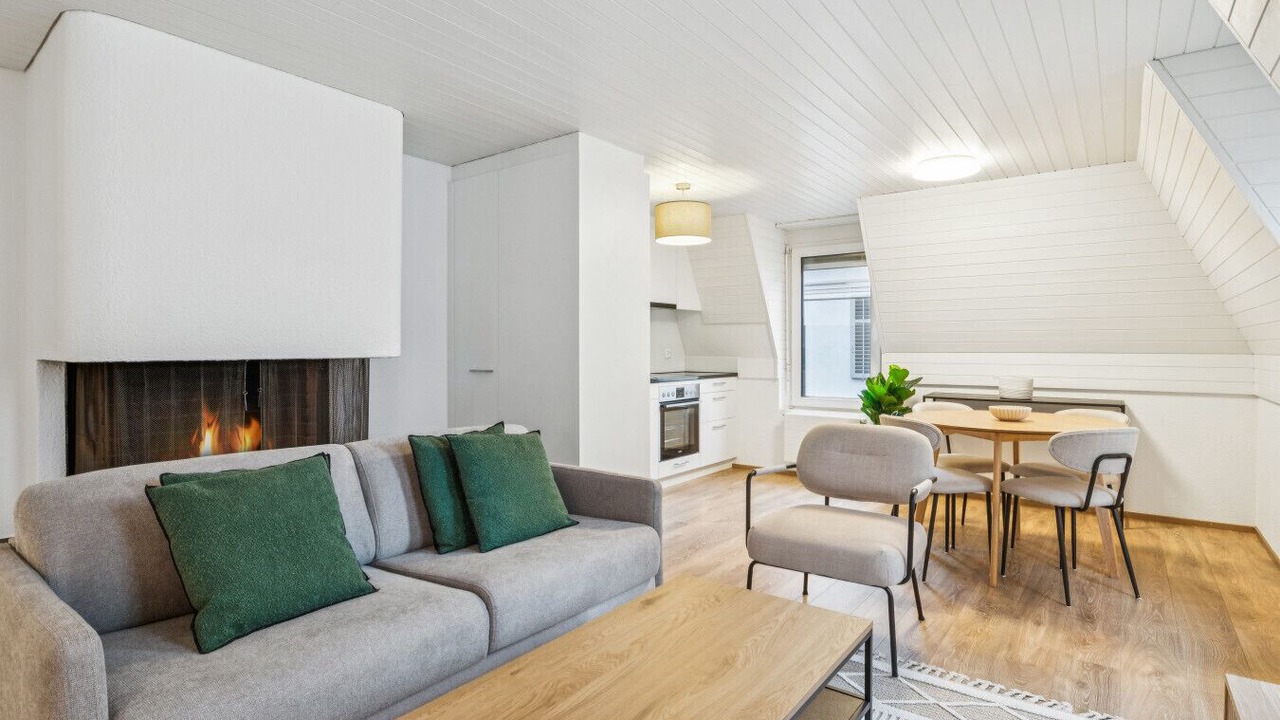 Photo of Livingroom in Center
