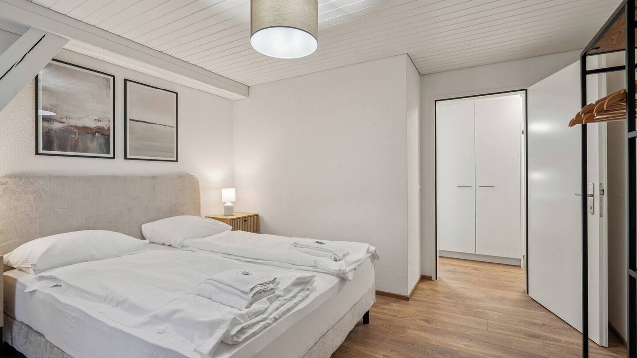 Photo of Bedroom in Center
