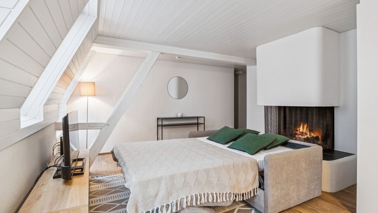 Photo of Bedroom in Center