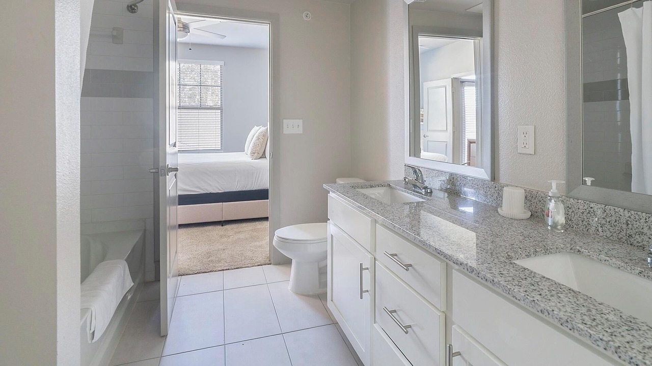 Photo of Bathroom in Spring