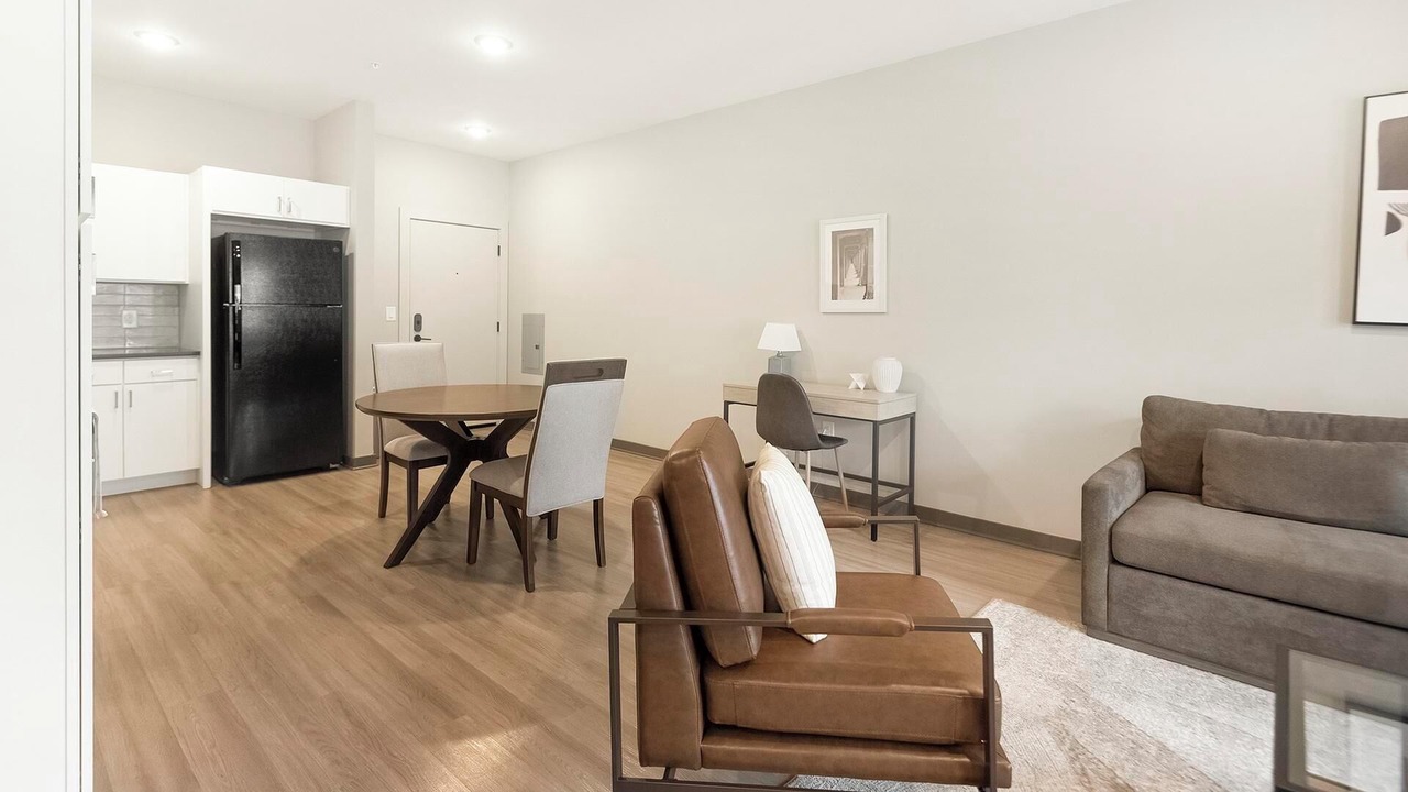 Photo of Livingroom in Pinch District