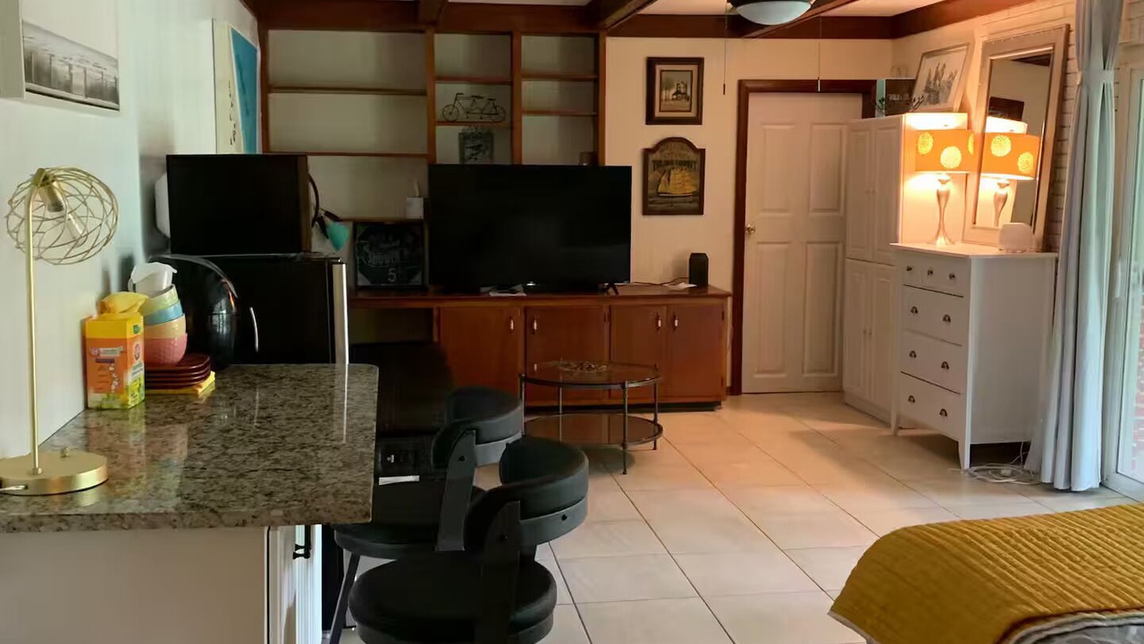 Photo of Bedroom in Tallahassee