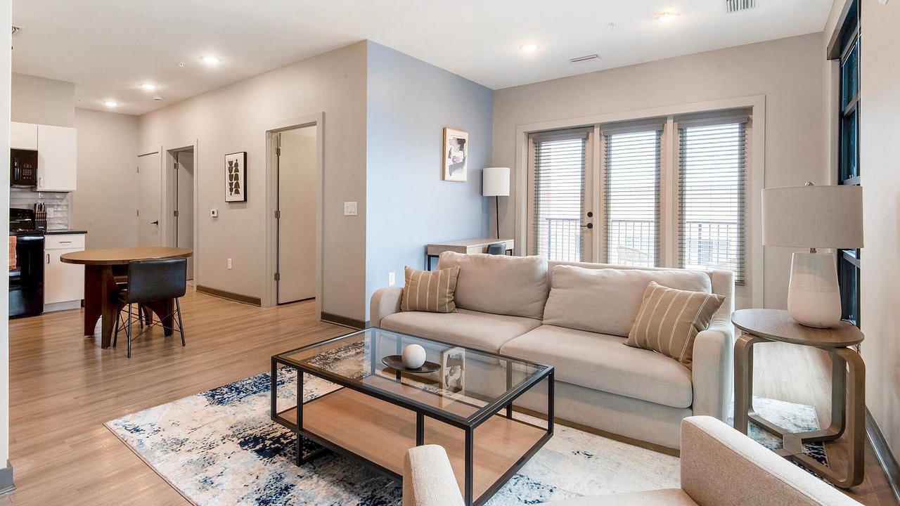 Photo of Livingroom in Pinch District