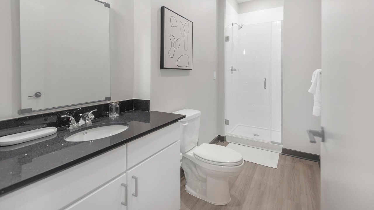 Photo of Bathroom in Pinch District