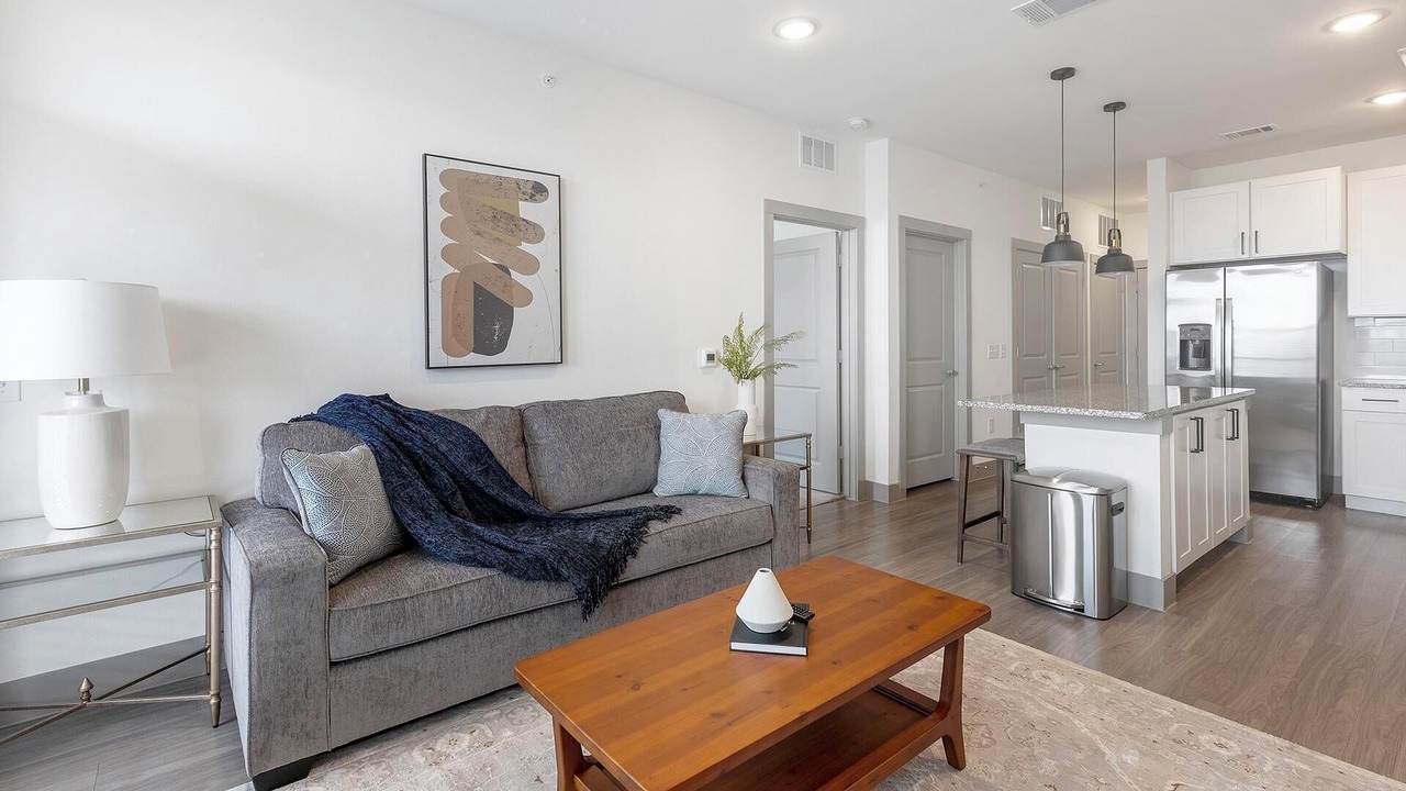 Photo of Livingroom in Weston