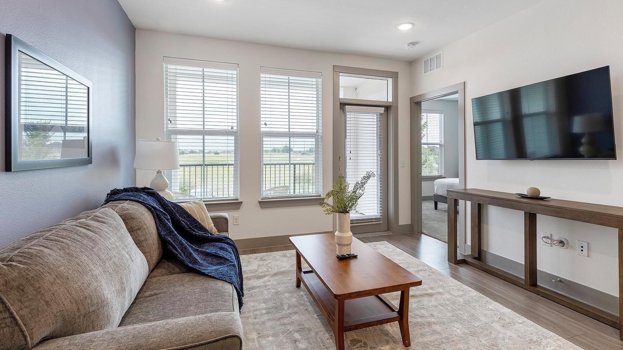 Photo of Livingroom in Weston