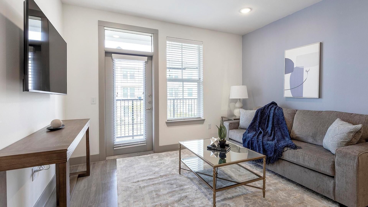 Photo of Livingroom in Weston