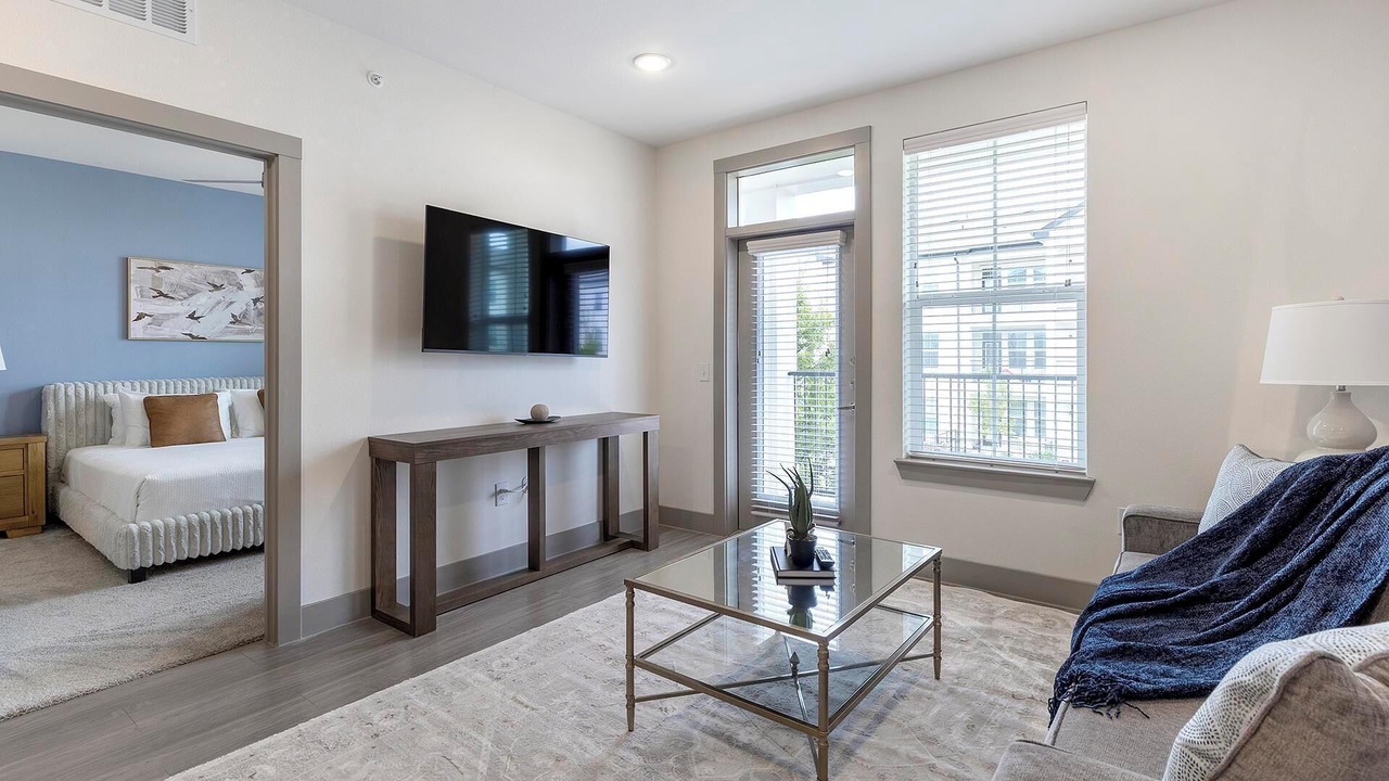 Photo of Livingroom in Weston