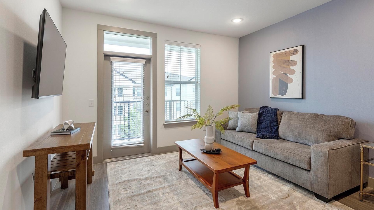 Photo of Livingroom in Weston