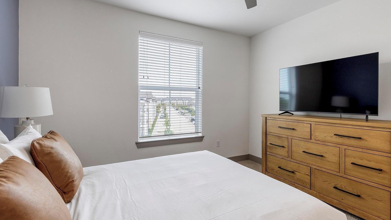 Photo of Bedroom in Weston