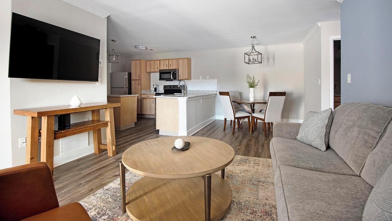 Photo of Livingroom in Eureka