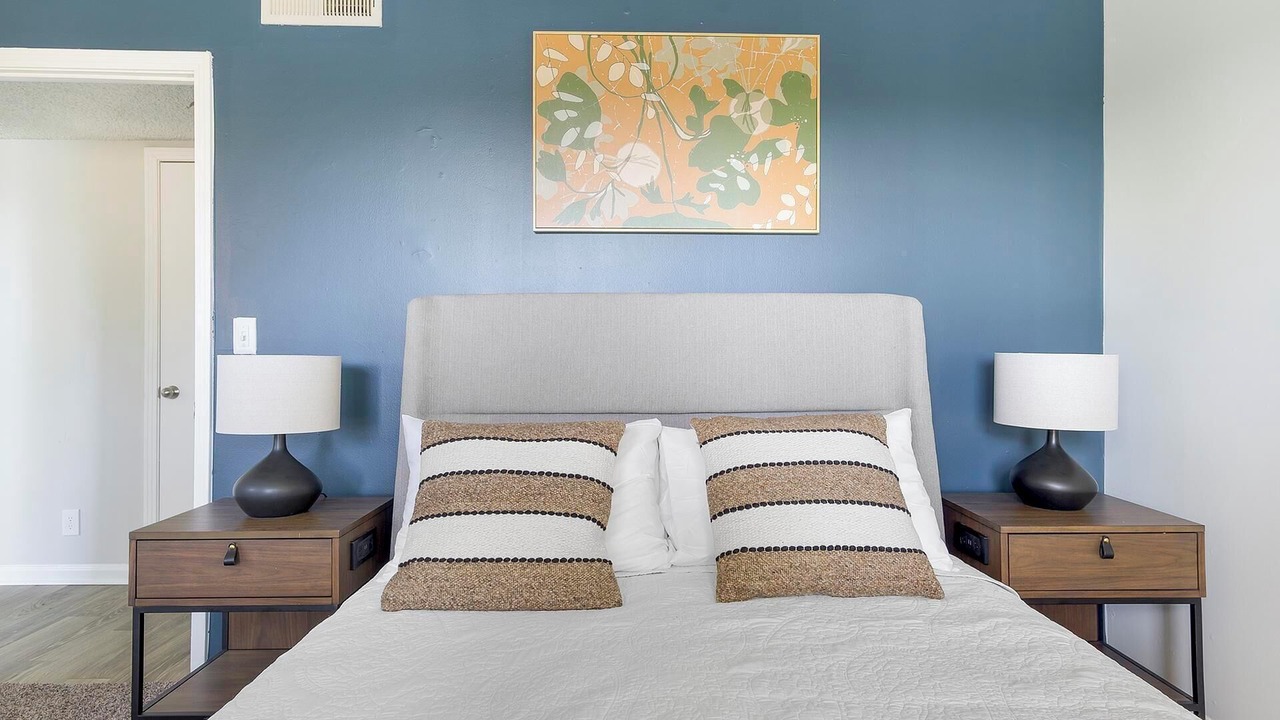 Photo of Bedroom in Hendersonville