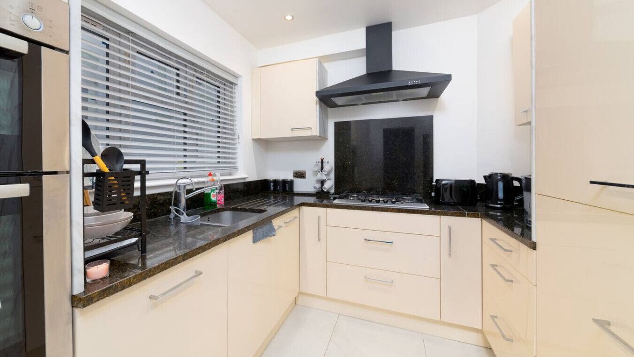 Photo of Kitchen in Watford