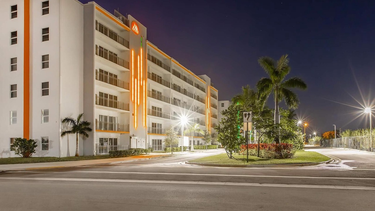 Photo of Outdoor in Naranja