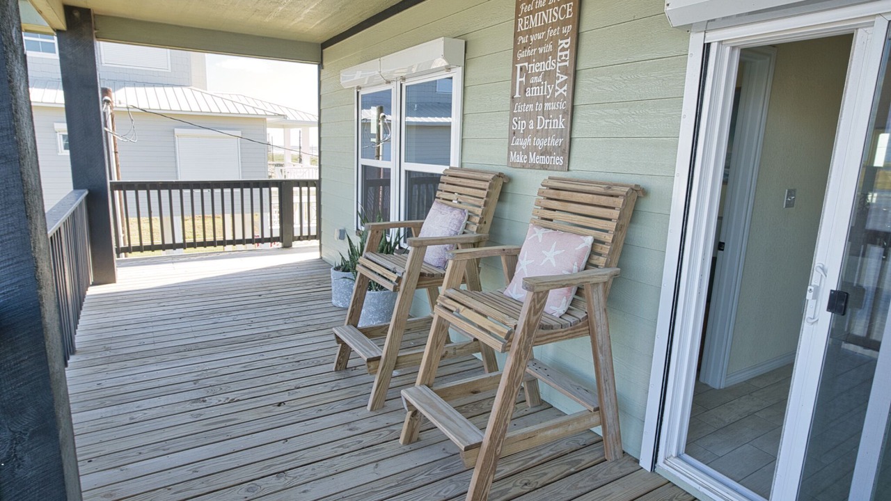 Photo of Patio Balcony in Cedar Lane