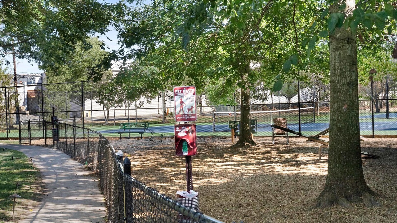 Photo of Others in Raritan