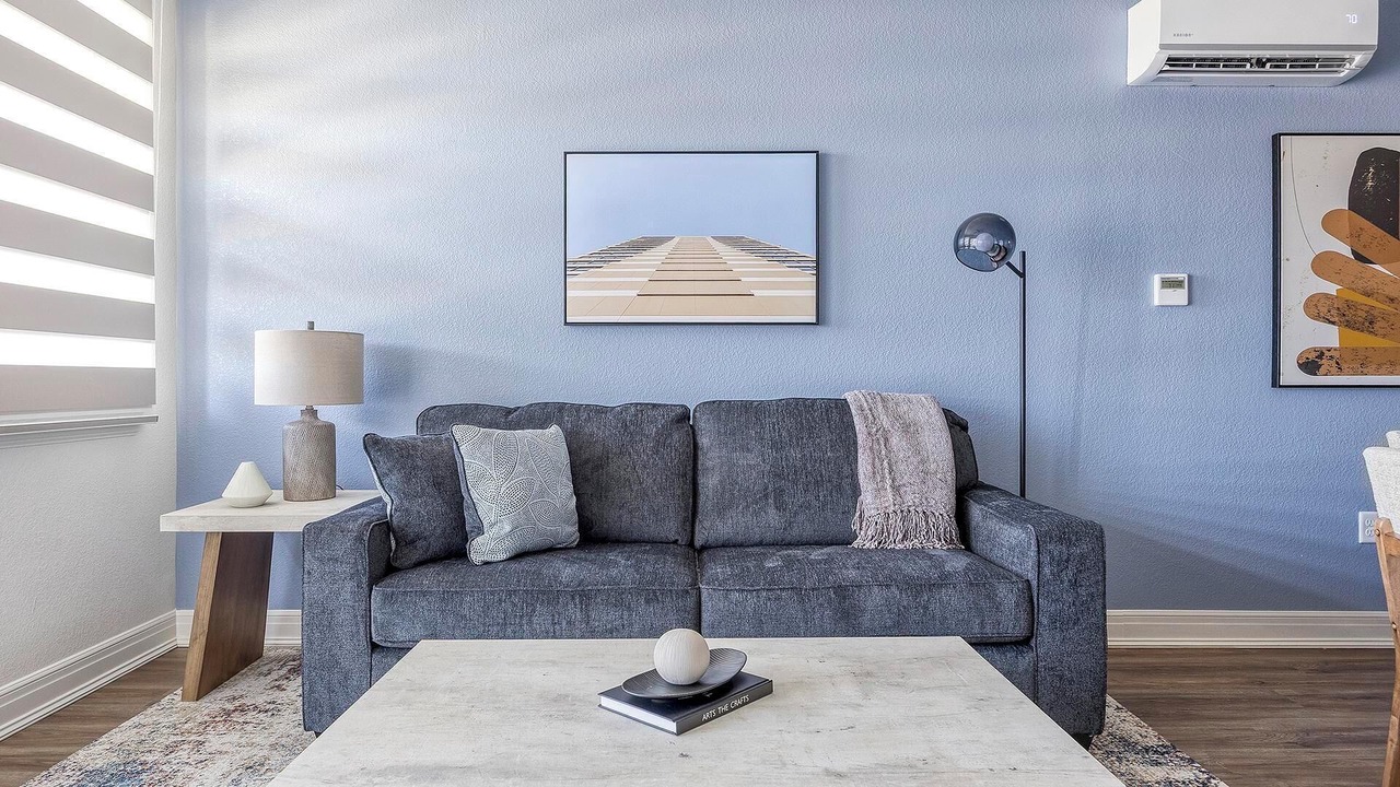 Photo of Livingroom in Johnstown