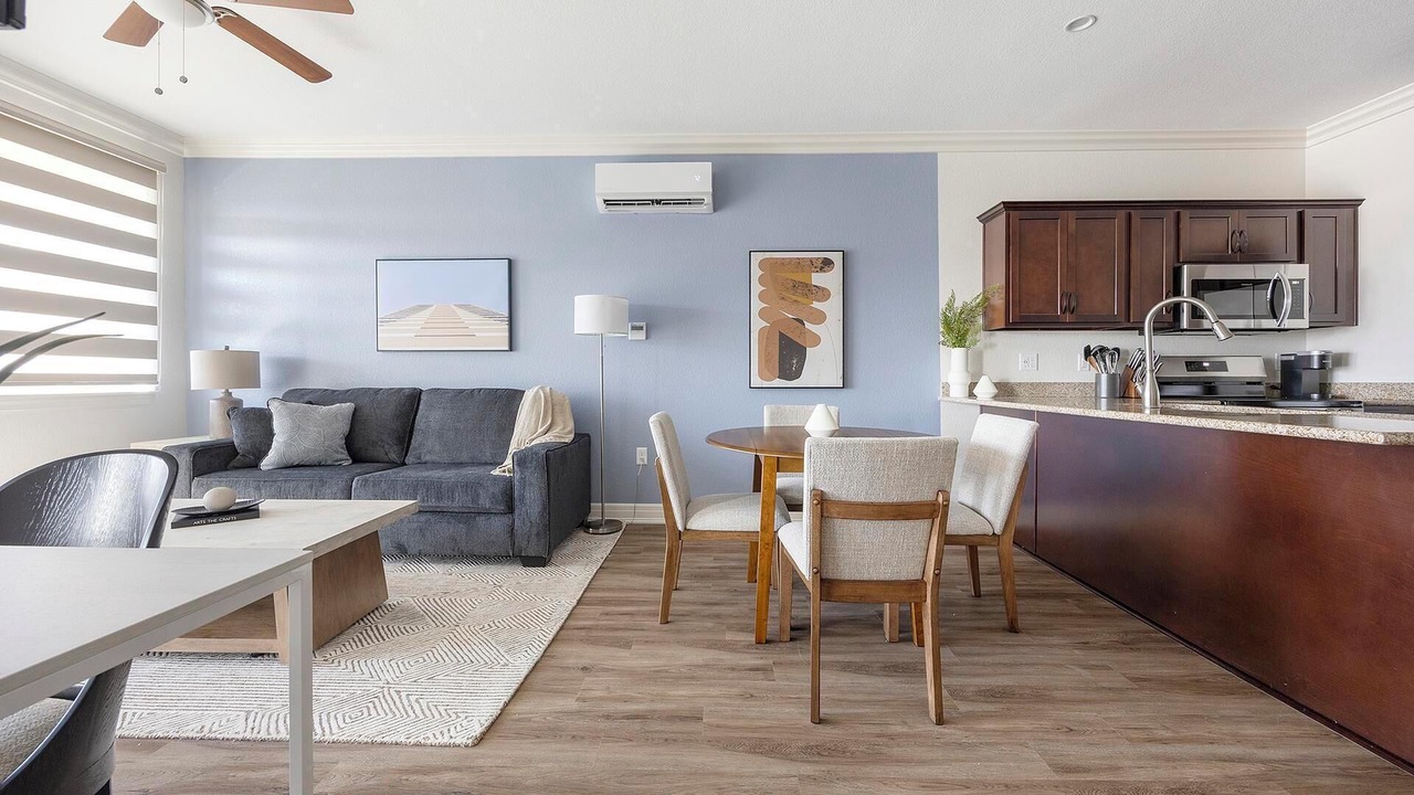 Photo of Livingroom in Johnstown