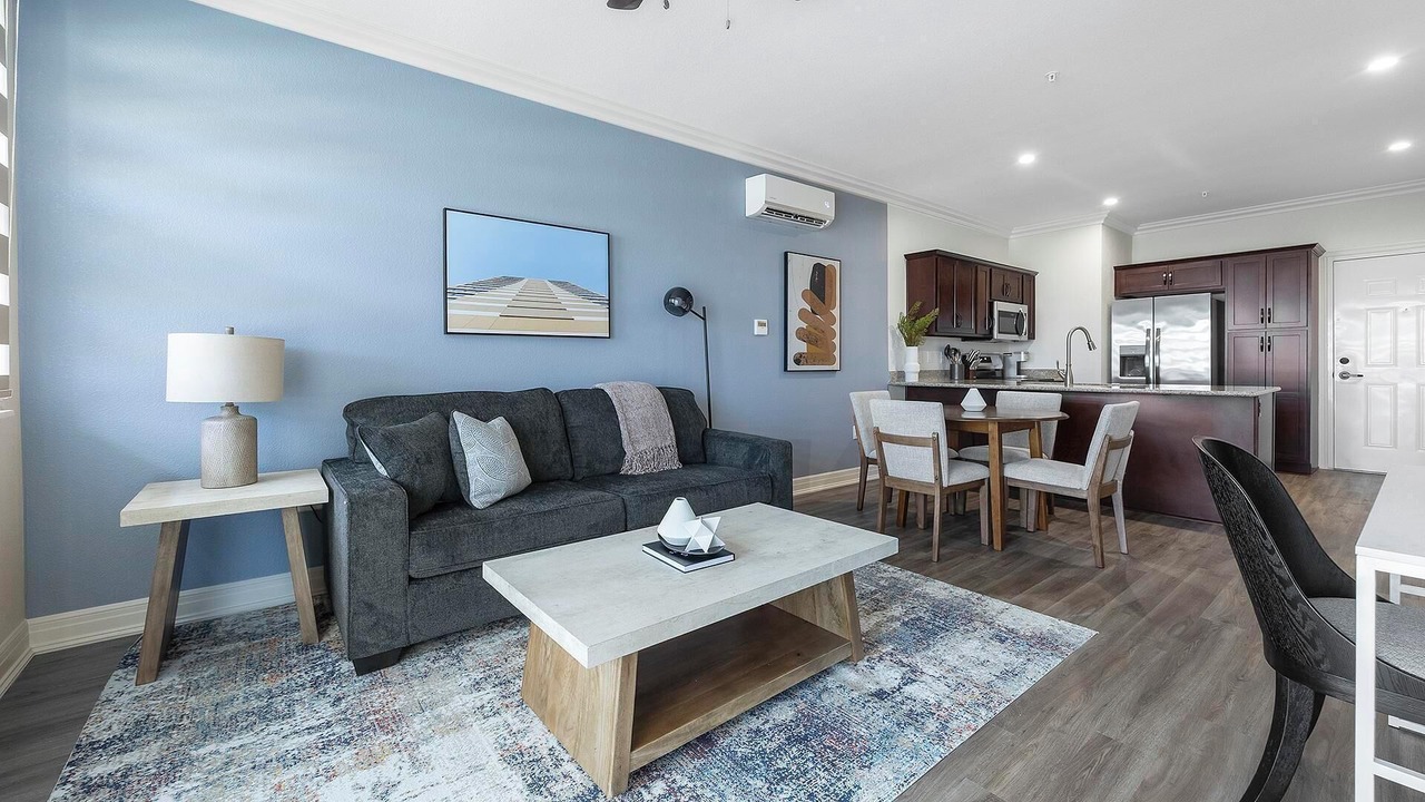 Photo of Livingroom in Johnstown