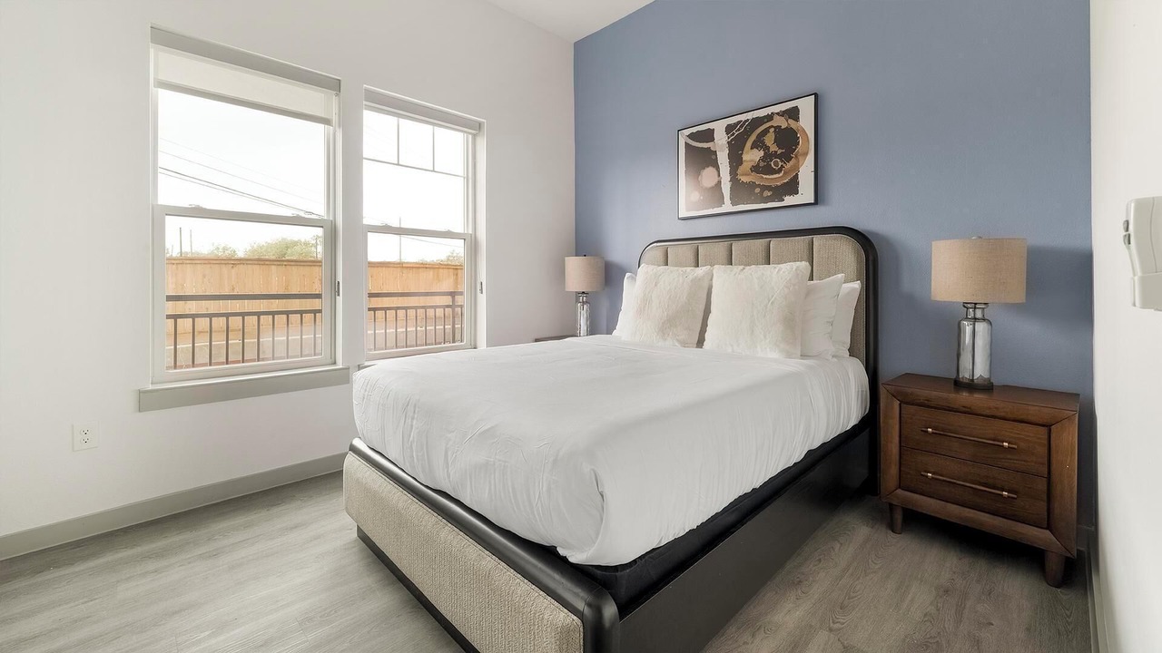 Photo of Bedroom in MLK