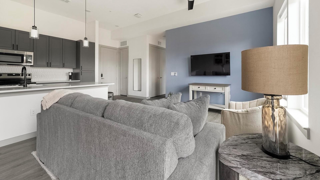 Photo of Livingroom in MLK