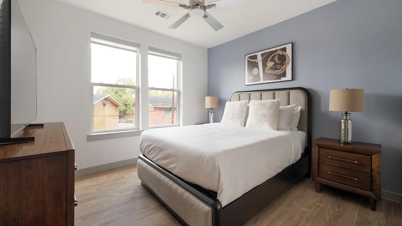 Photo of Bedroom in MLK