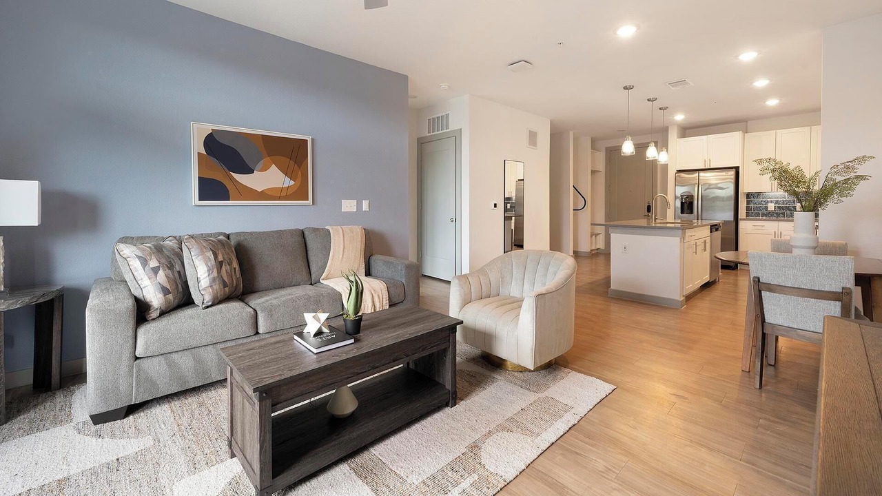 Photo of Livingroom in MLK