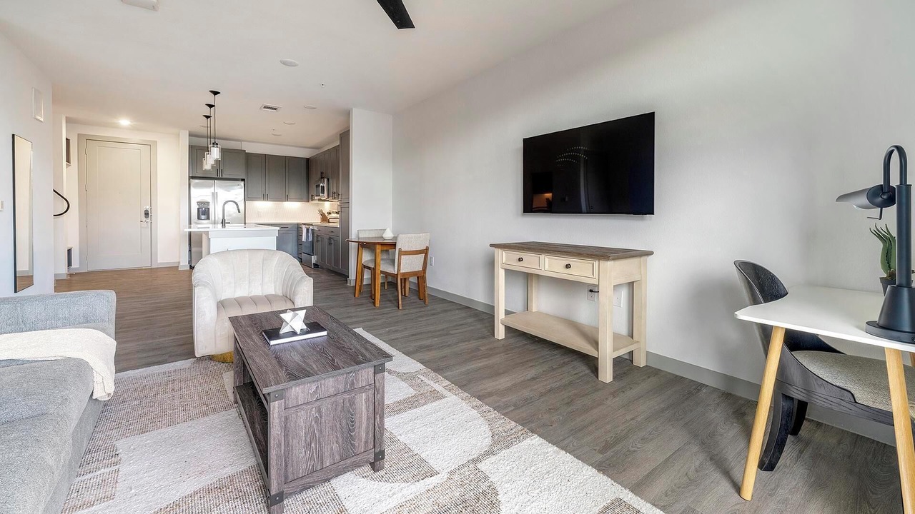 Photo of Livingroom in MLK