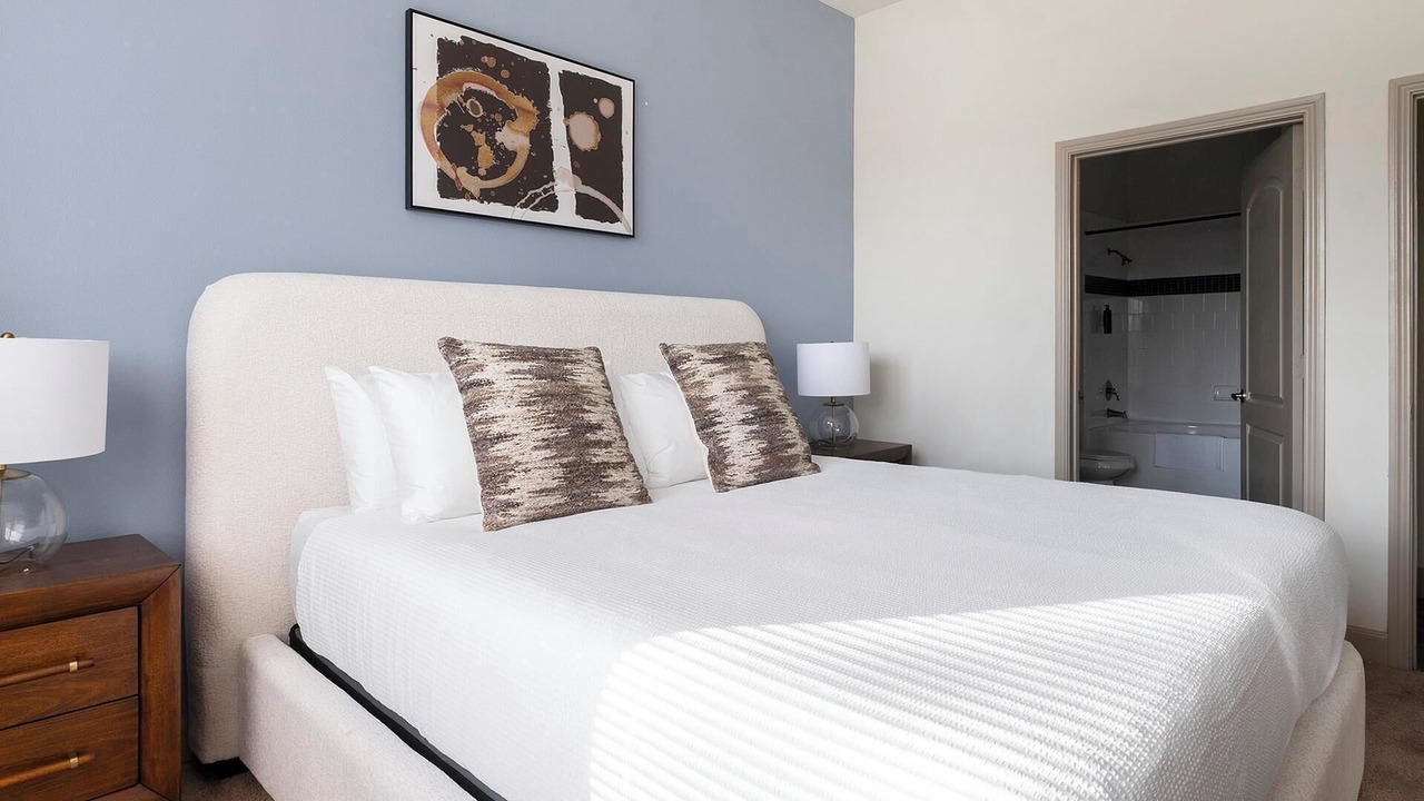 Photo of Bedroom in Spring