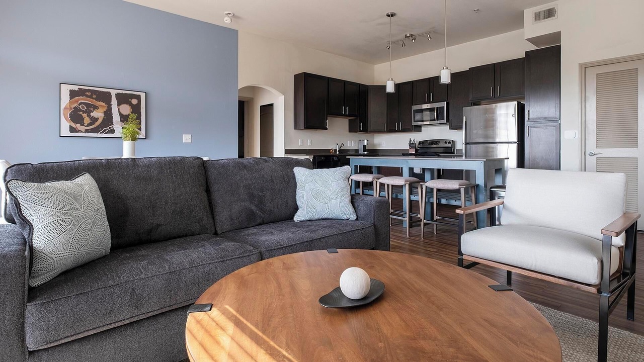 Photo of Livingroom in Spring
