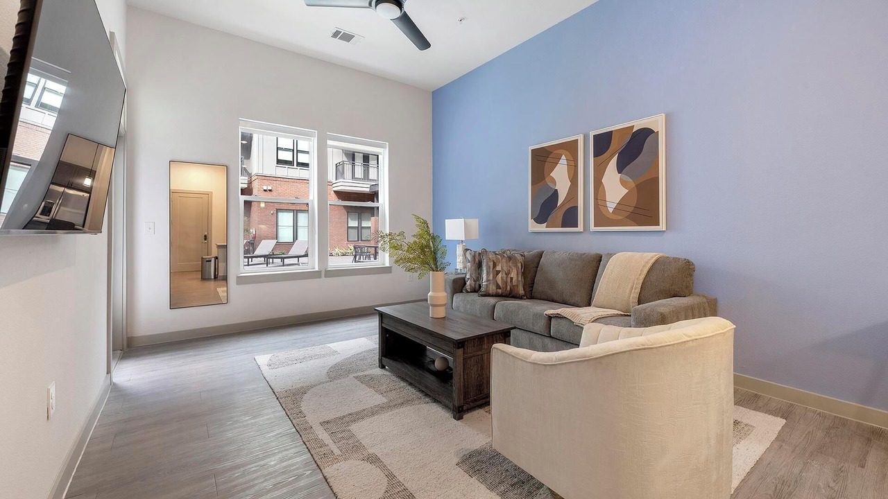 Photo of Livingroom in MLK