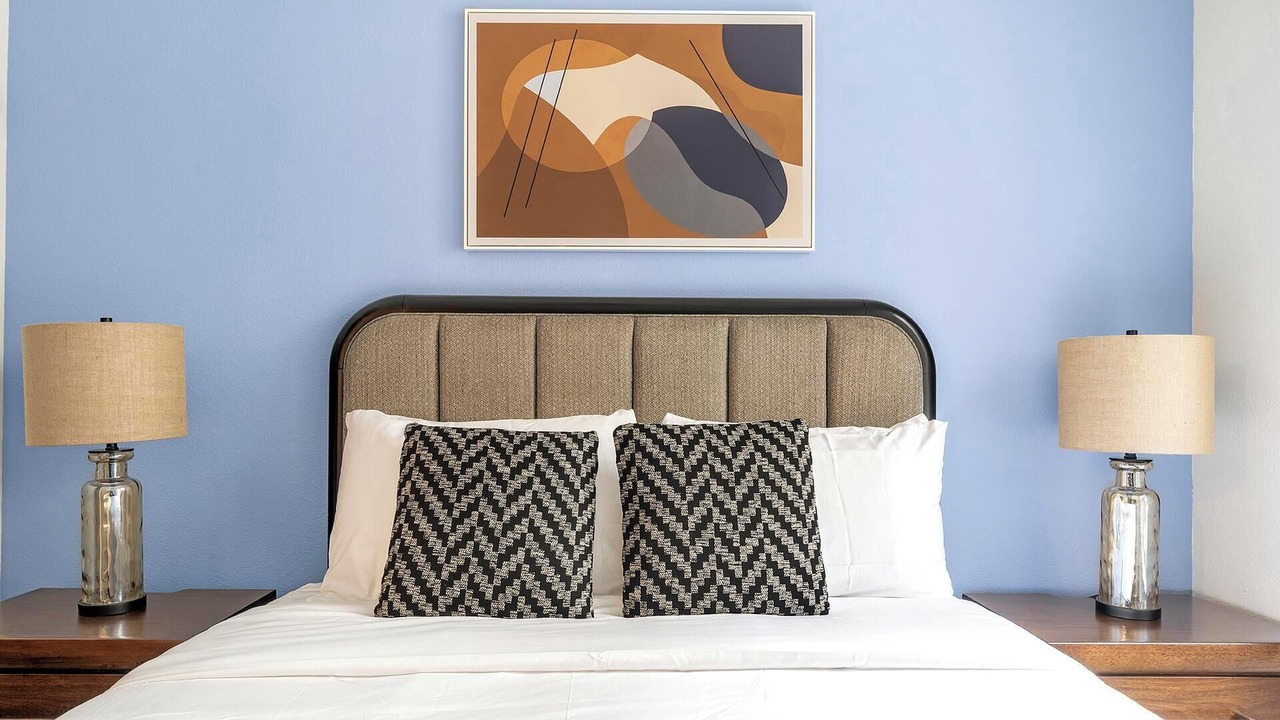 Photo of Bedroom in MLK