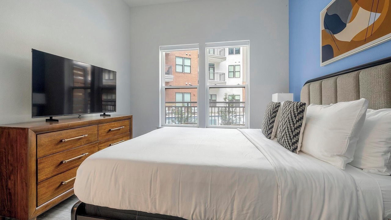 Photo of Bedroom in MLK
