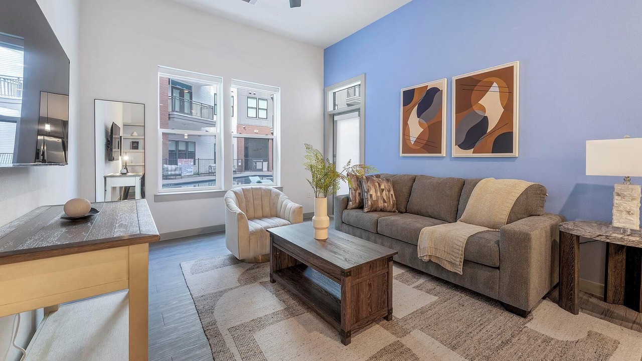 Photo of Livingroom in MLK