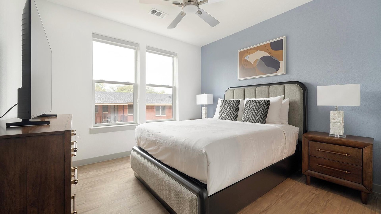 Photo of Bedroom in MLK