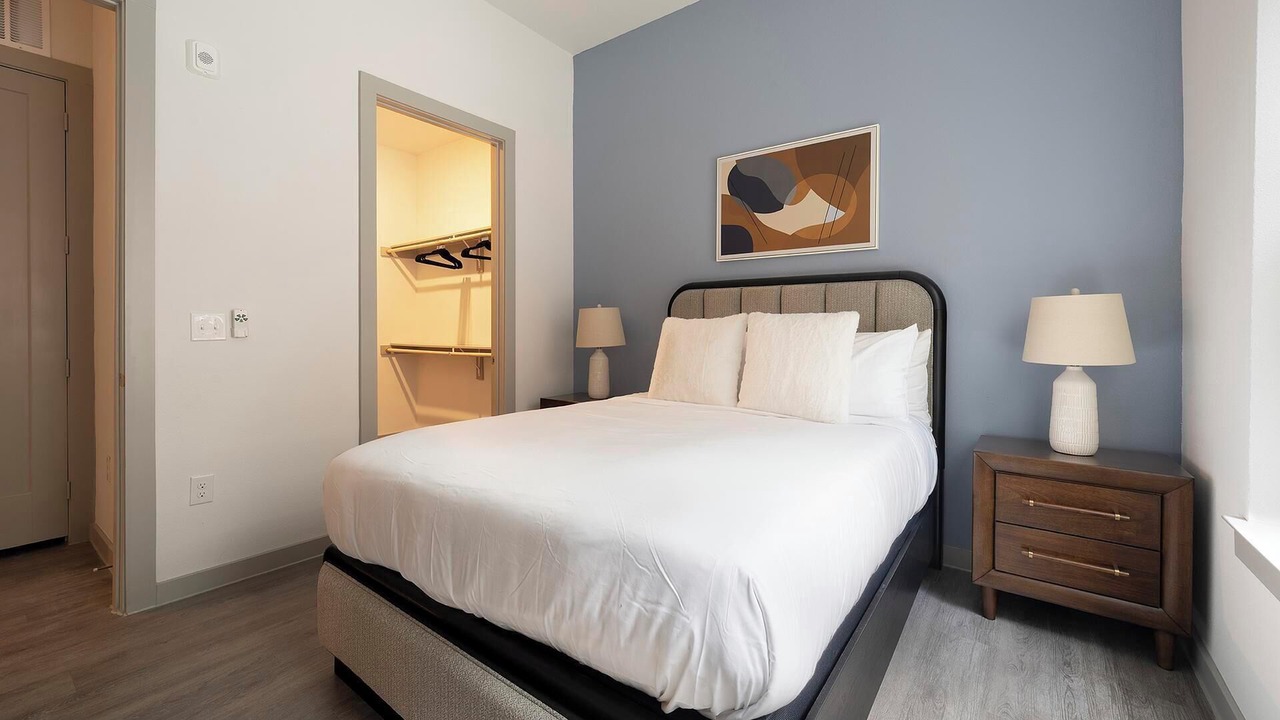 Photo of Bedroom in MLK